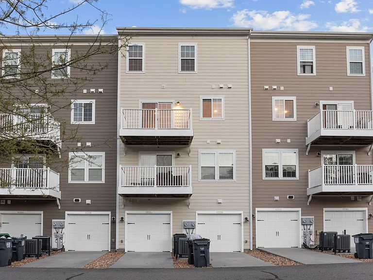 4222 Bon Secours Pkwy #B — Photo 39