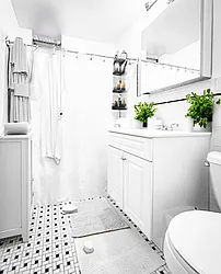 Rented by Manhattan Realty Group