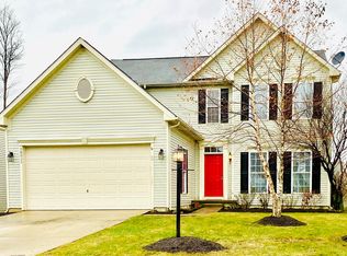 38032 Edge Meadow Ct, North Ridgeville, OH 44039