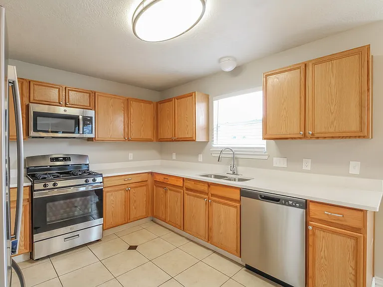 19622 Plantation Tree Ct — Photo 10