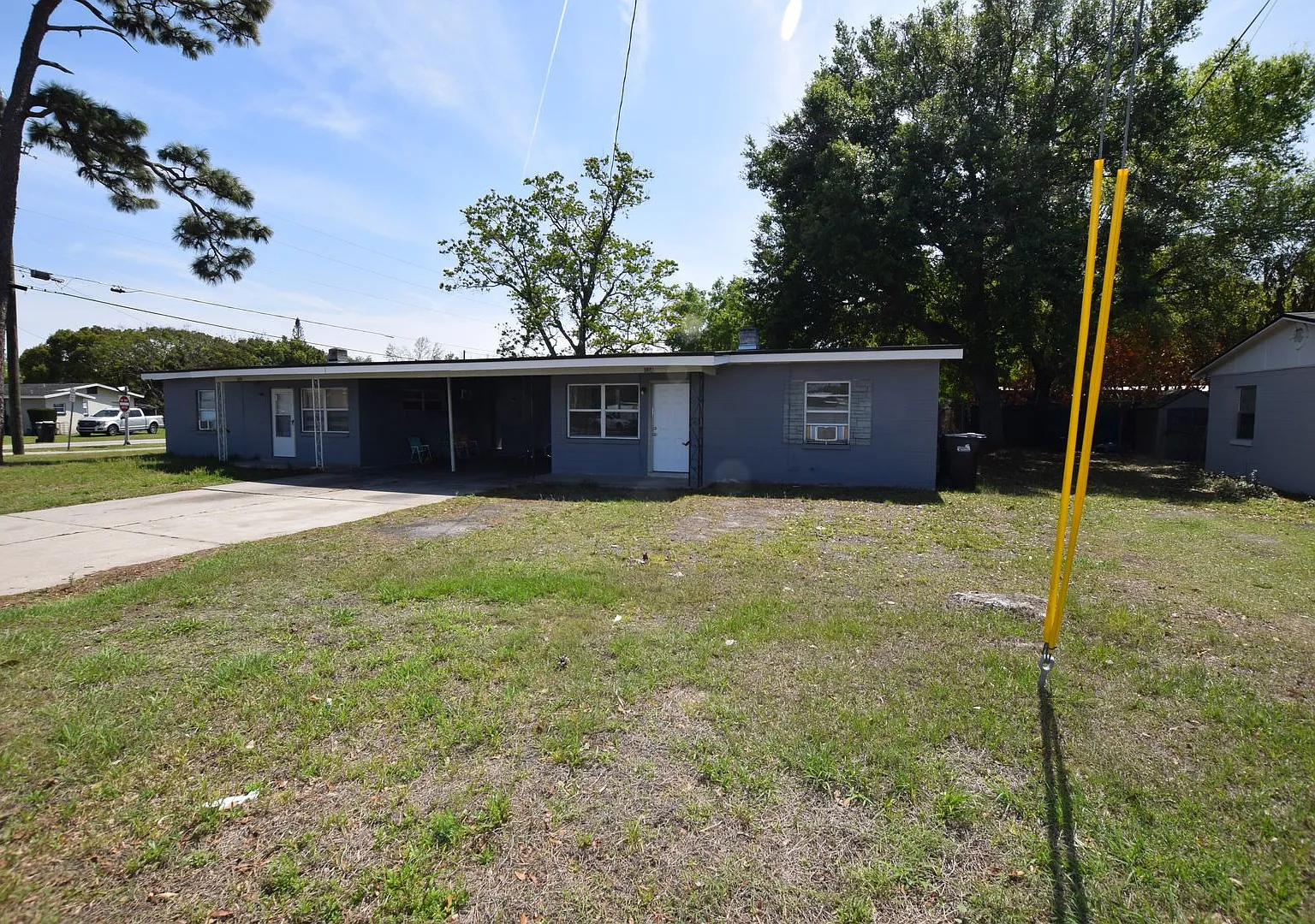 2 Bedroom 1Bath Duplex For Rent at 104 W Lancaster Road Orlando, FL 32824 — Photo 3