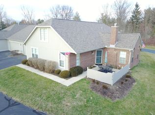5415 Meadowood Ln, Westerville, OH 43082