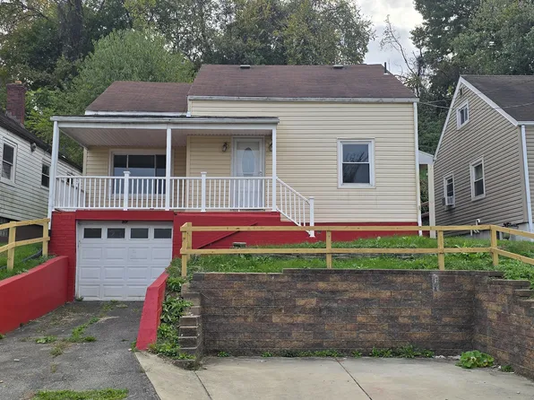 107 N 3rd St, Clairton, PA 15025
