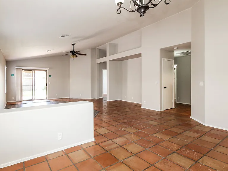 8631 W Fargo Dr — Photo 6