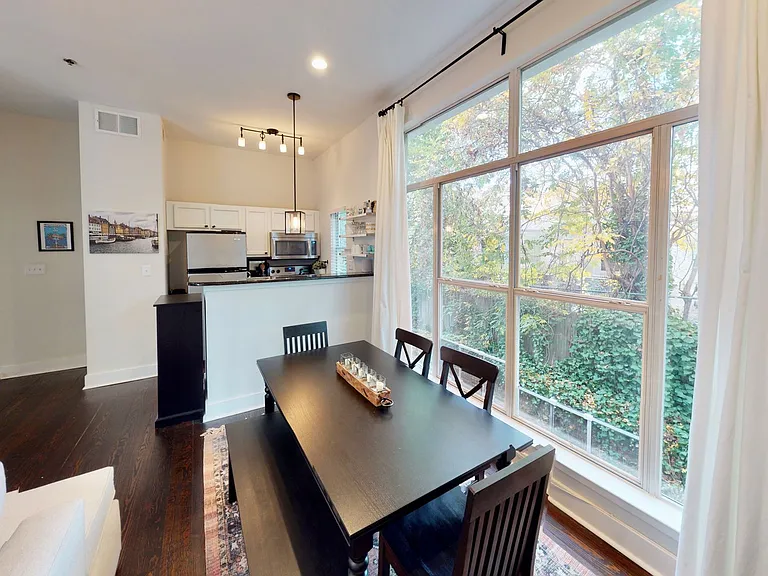 2058 Atherton Heights Ln — Photo 17