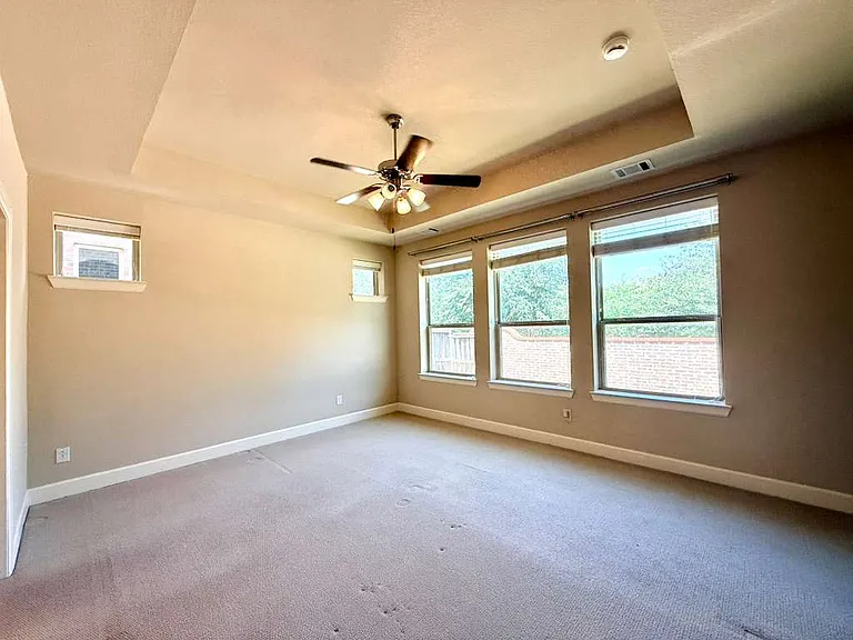6704 Castillo St — Photo 45