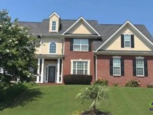 1045 Eagles Brooke Dr, Locust Grove, GA 30248