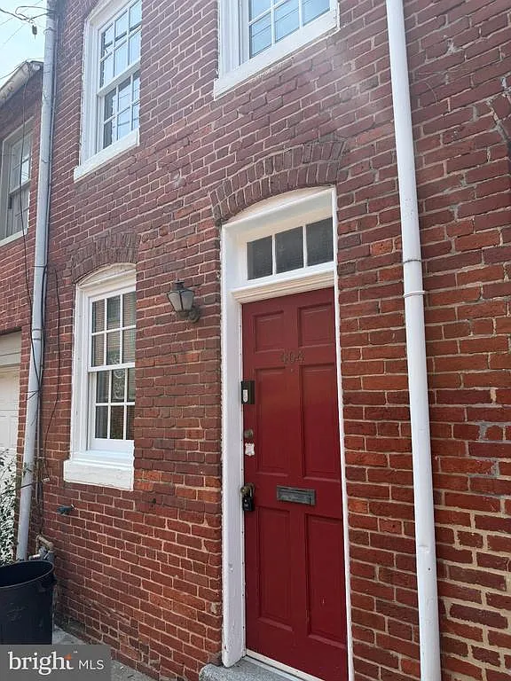 1 bed, 572 sqft, $1,500 — Photo 2
