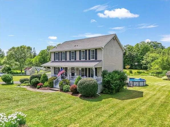 3 Hawk Hill Road, New Paltz, NY 12561