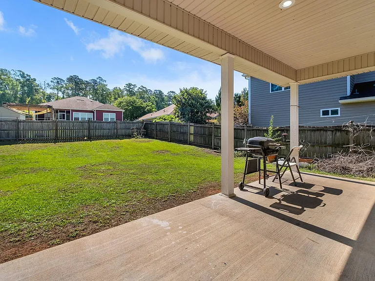 7056 Sawley Ln — Photo 22