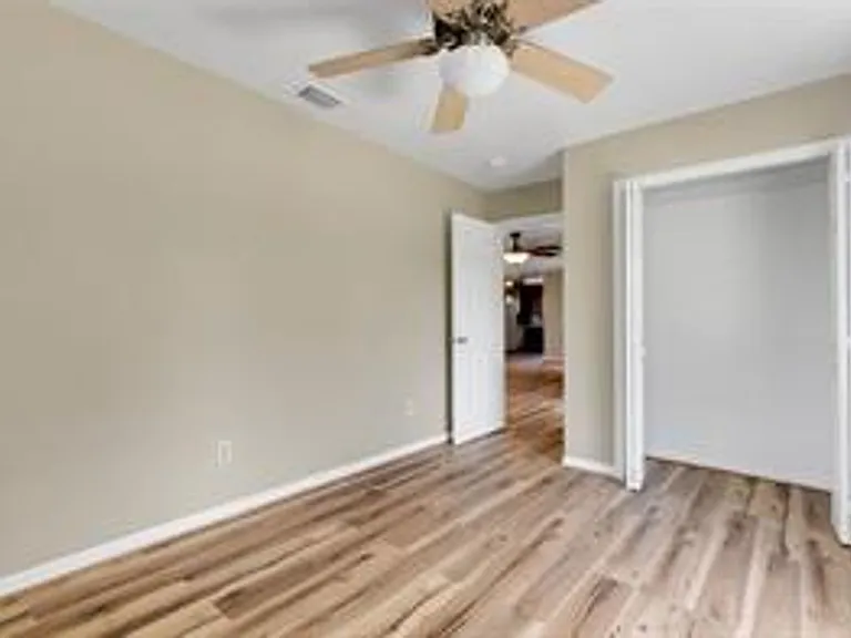 3100 W Reynolds St — Photo 26