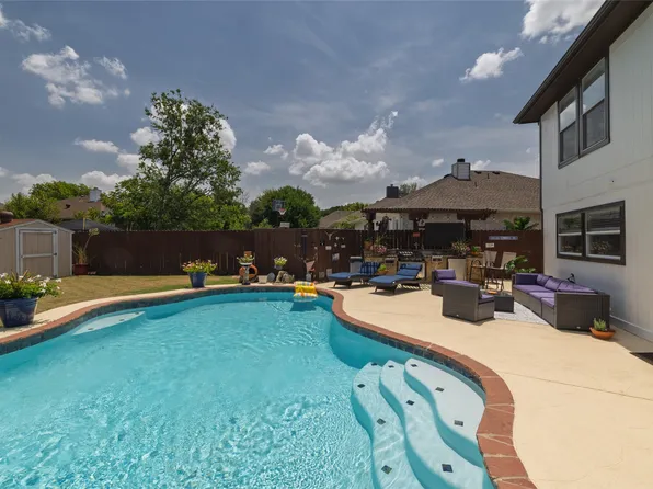 5916 Wisdom Creek Dr, Dallas, TX 75249