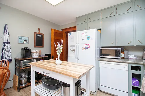 421 1/2 Washington St #2 Photo 1