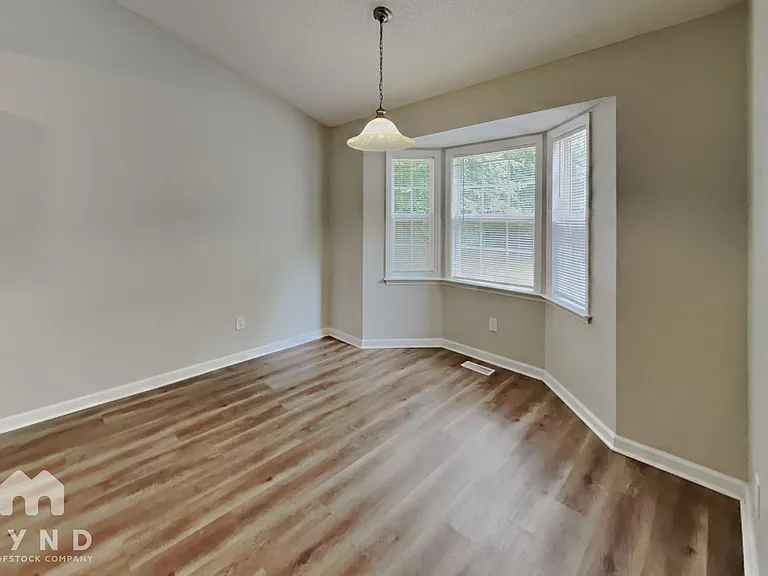 589 Spaniel Ln — Photo 7