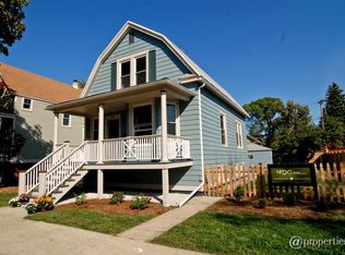 934 Beloit Ave, Forest Park, IL 60130