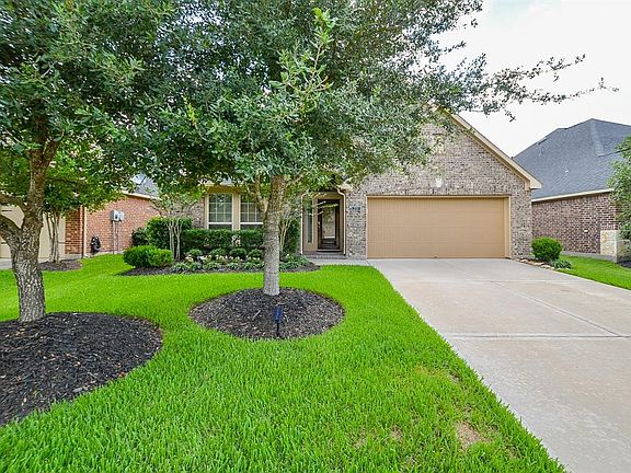 2nd image of 2707 Misty Laurel Ct