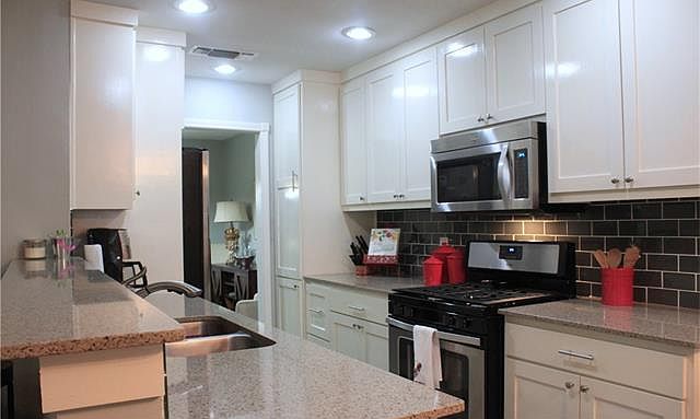 1st image of 5601 Berry Hill Dr