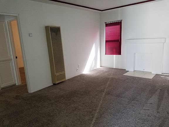 3rd image of 613 G Ave