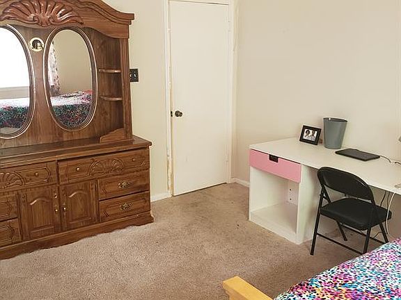 5th image of 4846 Gypsy Forest Dr
