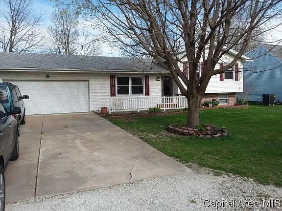 2nd image of 11 Pennwood Dr