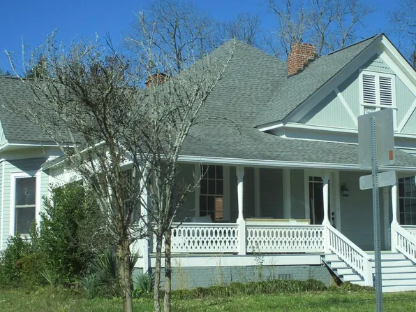 401 N Jefferson Ave, Eatonton, GA 31024