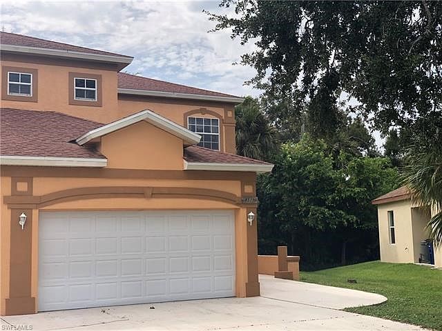 1st image of 8519/8521 Tamara Ct