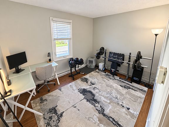 4th image of 3108 Main St Unit 3108