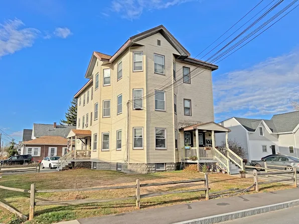 580 Bay St, Taunton, MA 02780