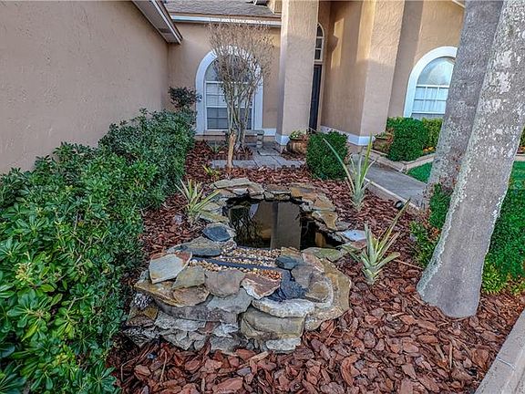 4th image of 406 Vineyard Dr