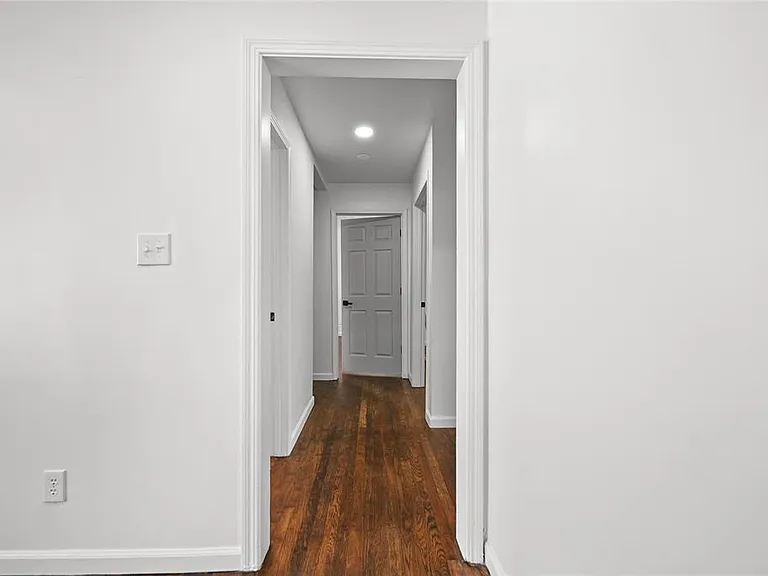 1034 W Boyd St — Photo 14