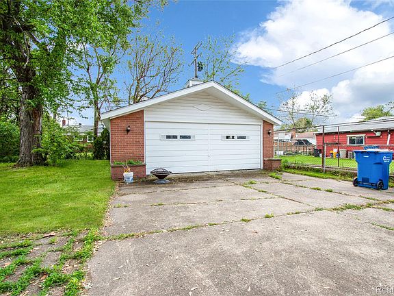 5th image of 3822 Rome Ave