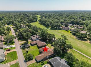 6824 Hilo St, Diamondhead, MS 39525