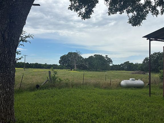 3rd image of 101 County Road 120c