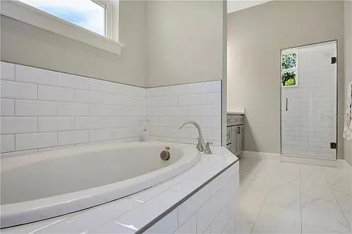 741 Grand Cypress Ln — Photo 5