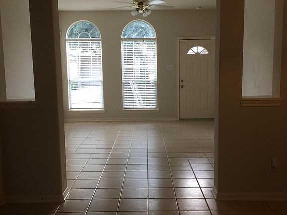 4th image of 322 Plaza Del Sol Park