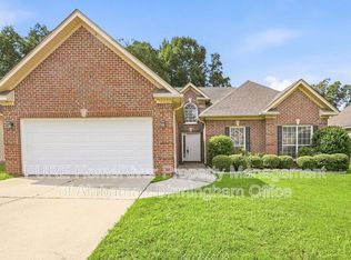 632 Forest Lakes Dr, Sterrett, AL 35147
