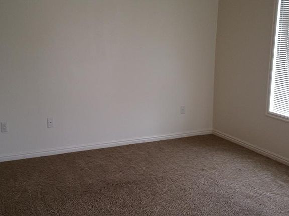 3rd image of 3156 Chasewood Dr APT 2