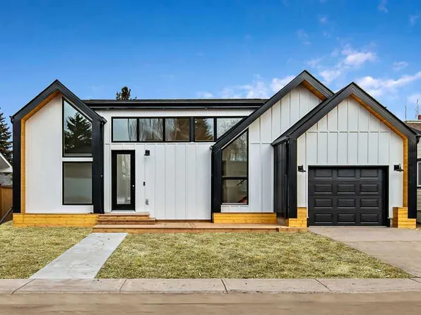 13016 W Lake Twintree Rd SE, Calgary, AB T2J 2X3