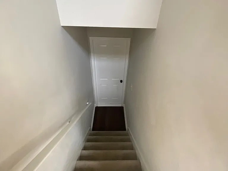 51 Connie Dr — Photo 22