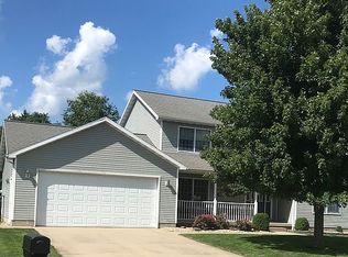 14 Park Ct, Oreana, IL 62554