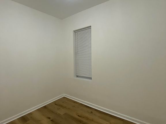 5th image of 4402 S Wells St #1