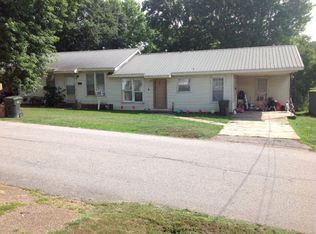 146-148 Oak St, Mc Kenzie, TN 38201