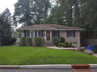 2 Berkley Ave, Colonia, NJ 07067