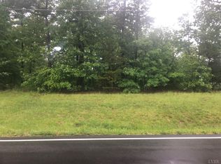 13842 Leesville Rd, Evington, VA 24550