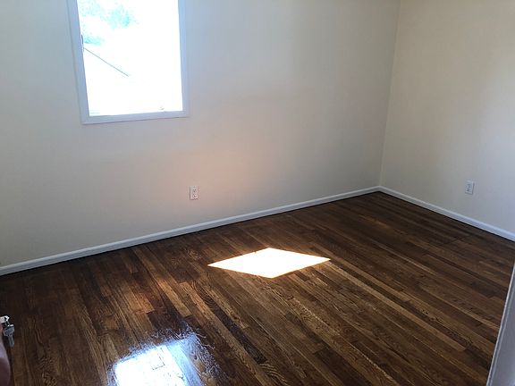 5th image of 43 Dunkirk St