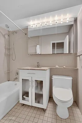 Rented by Corcoran | media 17