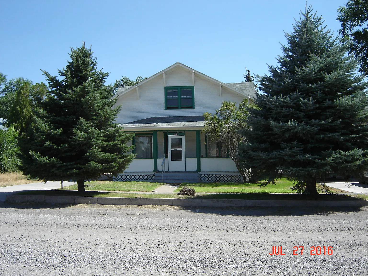 3 bed, 1566 sqft, $1,425 — Photo 1