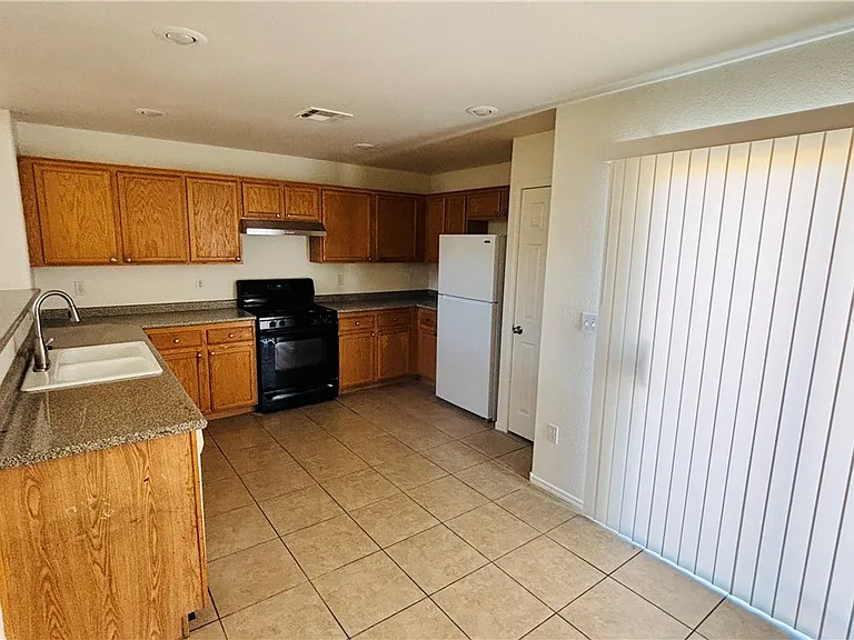9380 Malaya Garnet Ct — Photo 6