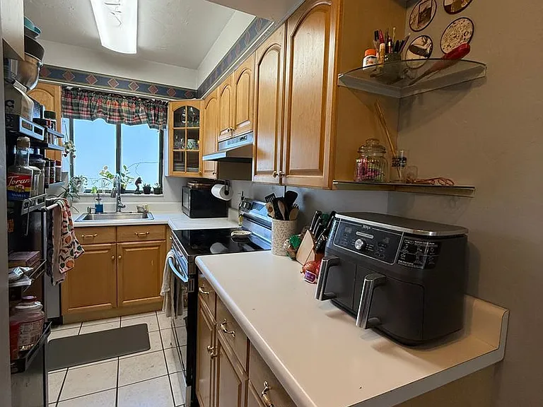 3600 SW 19th Ave #51 — Photo 6