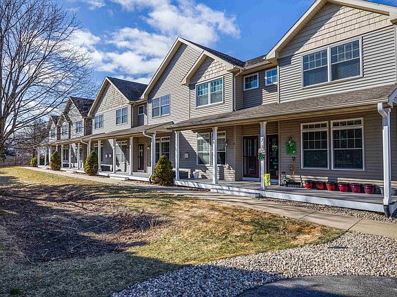 2nd image of 1817 Cedarbrook Ln #9